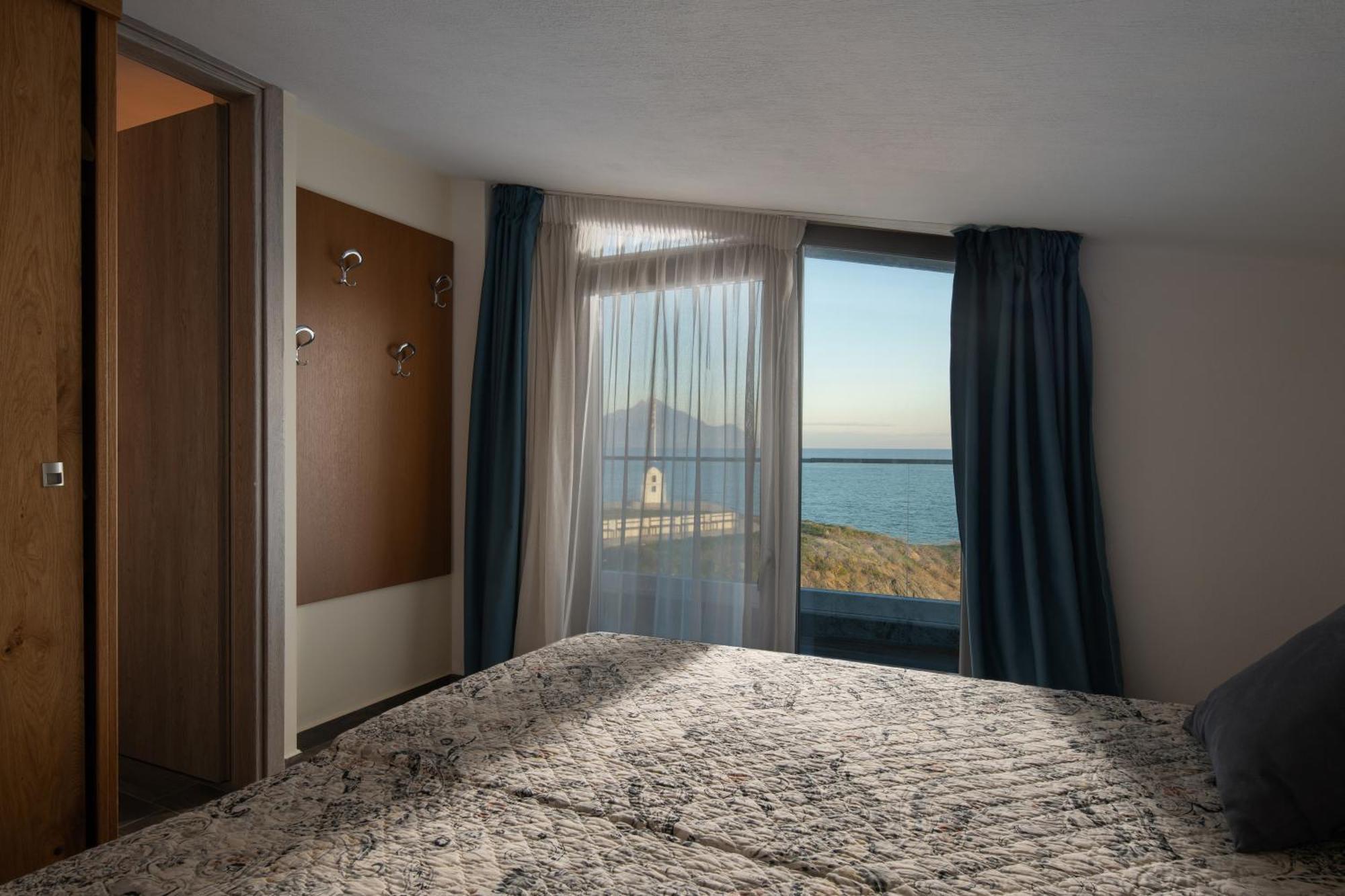 Almare Seaside Studios & Suites - Sarti Sithonia Ngoại thất bức ảnh