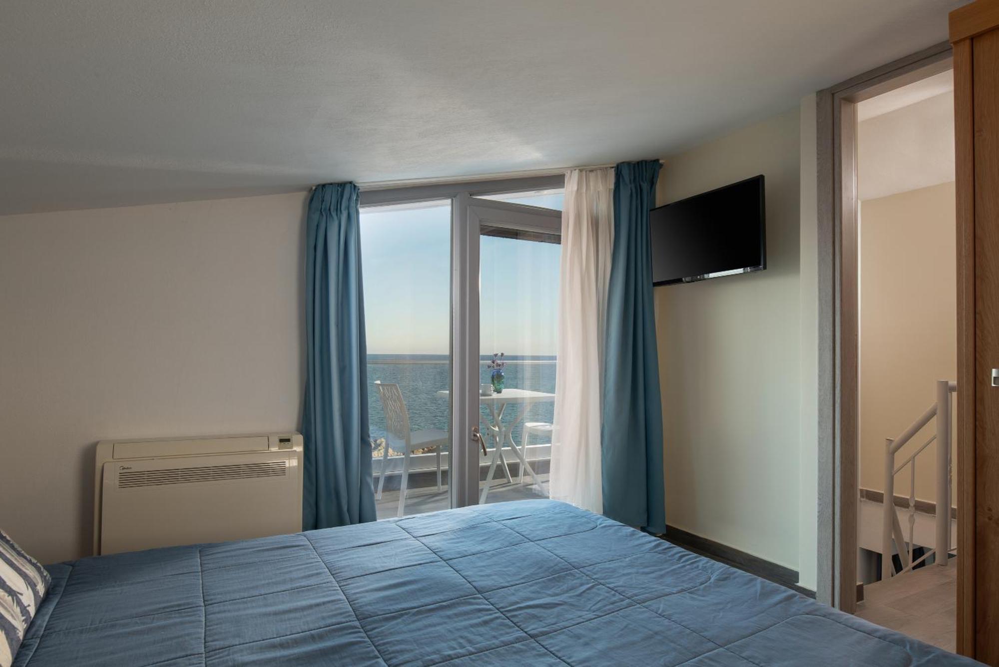 Almare Seaside Studios & Suites - Sarti Sithonia Ngoại thất bức ảnh